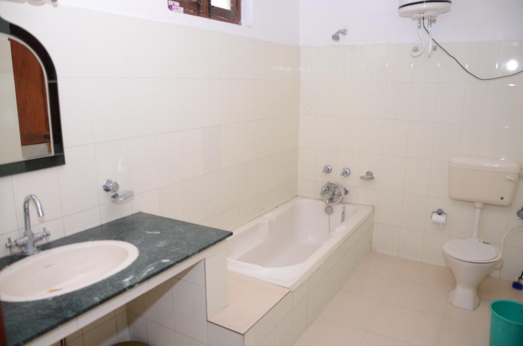 Kalawati Retreat Eco Village Resort 라닉헷 외부 사진